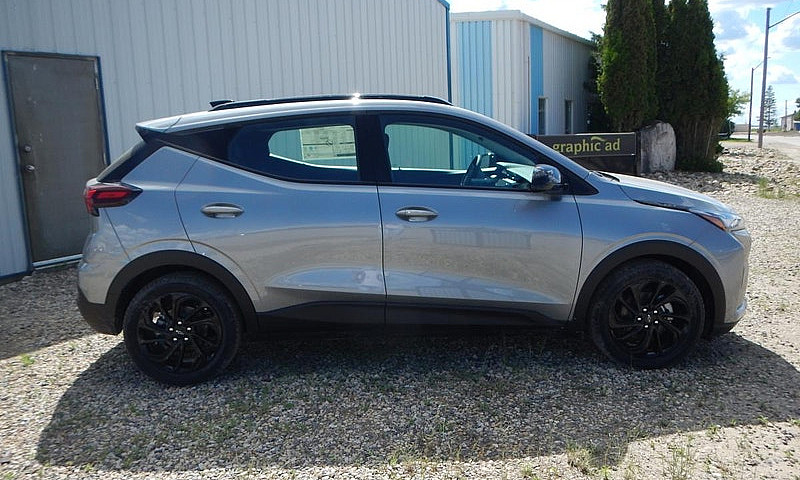 2027 Chevrolet Bolt ...