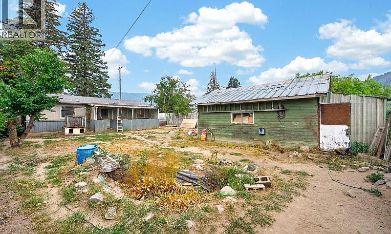 1637 Coldwater Avenu...