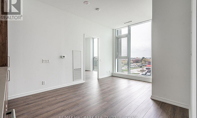311 - 1000 Portage P...