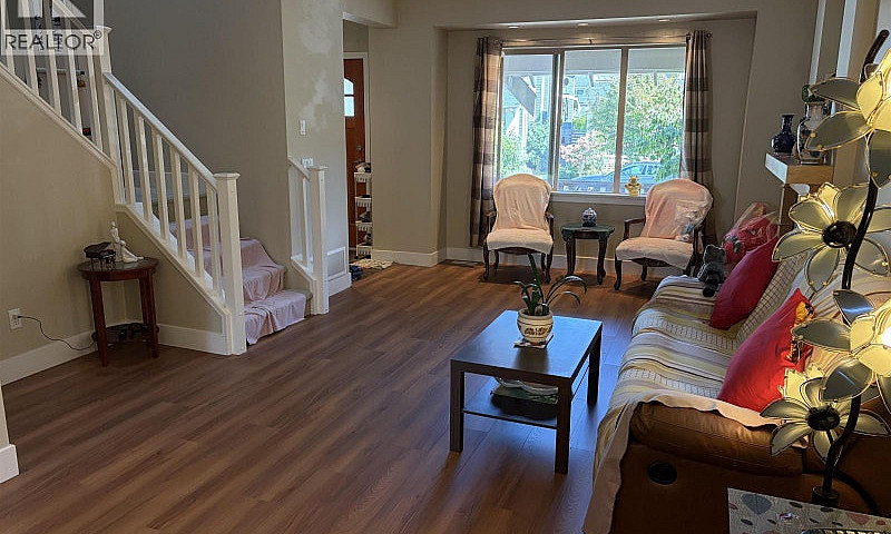 252 Jensen Street Ne...