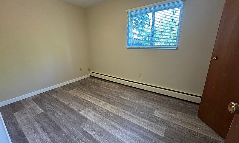 Spacious 2 Bedroom A...