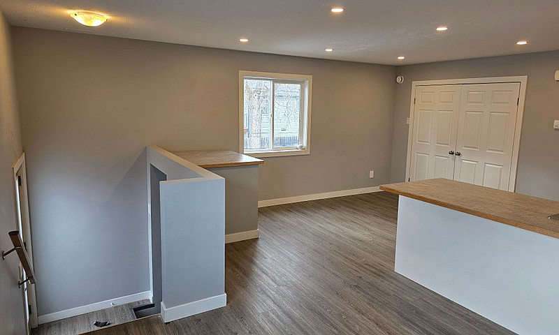 Beautiful Modern 3 B...