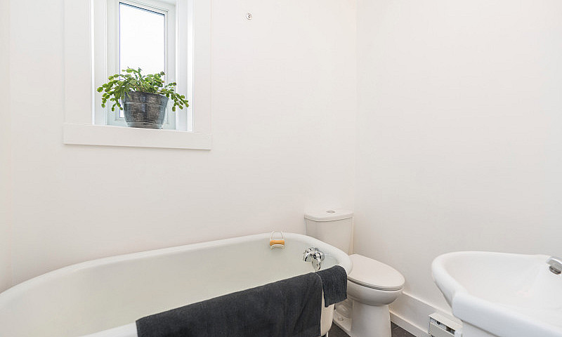 Condo For Sale #11-1...