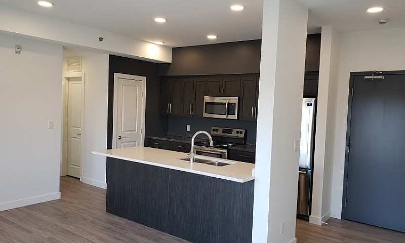 2-Bedroom Suite – 30...
