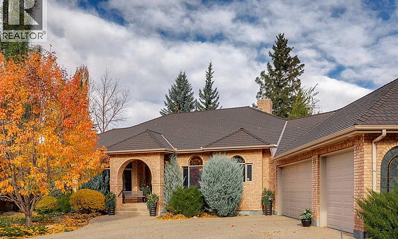 39 Baycrest Court Sw...