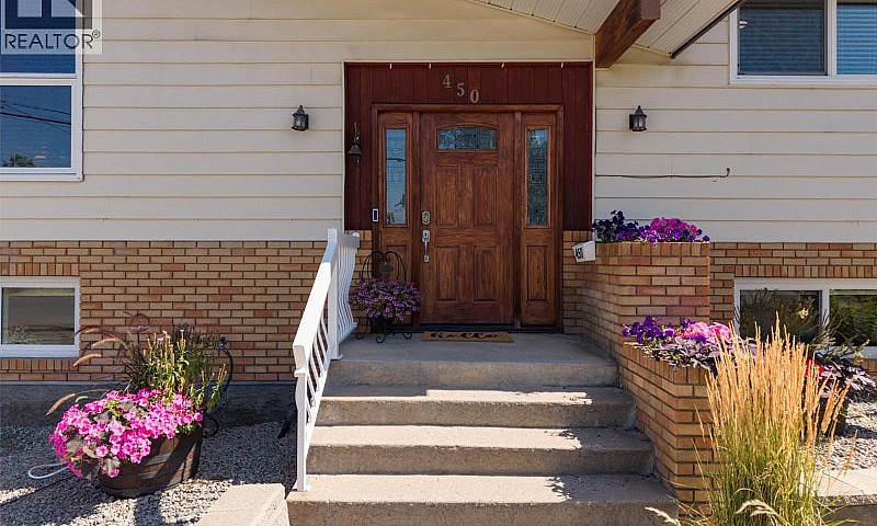 450 Holbrook Road W ...