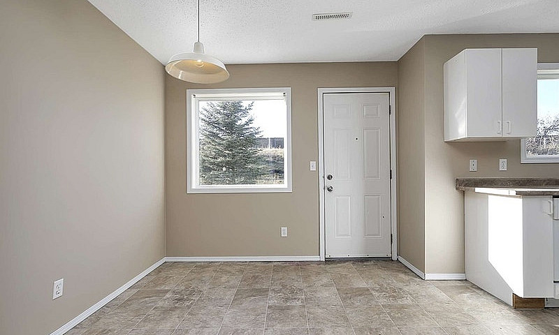 Gorgeous 3 Bedroom T...