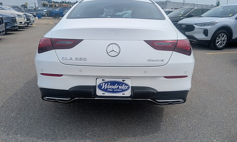 2026 Mercedes-Benz C...