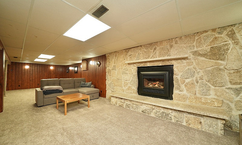 3 Bedroom Bungalow F...