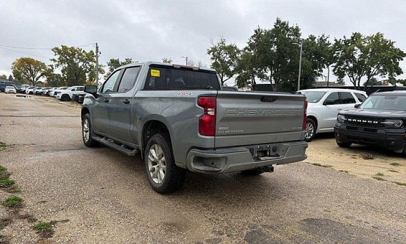 2025 Chevrolet Silve...