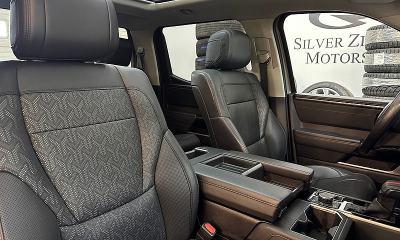 2024 Toyota Tundra L...