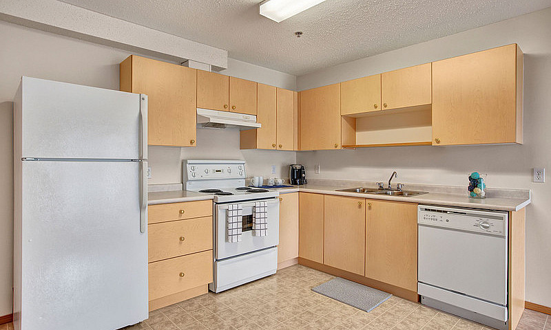 2 Bed X 1 Bath Apart...