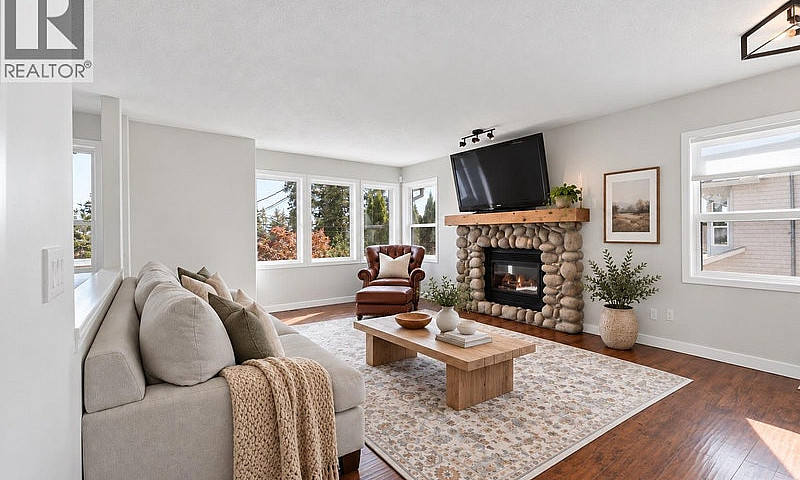 3220 Mciver Road Wes...