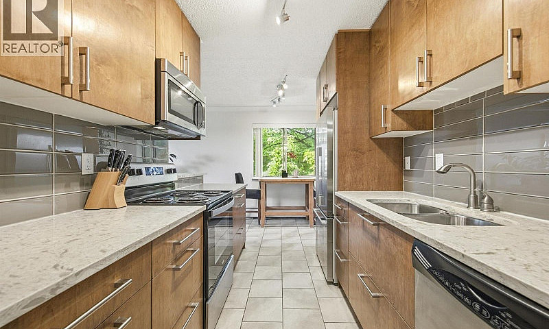 222 340 W 3Rd Street...
