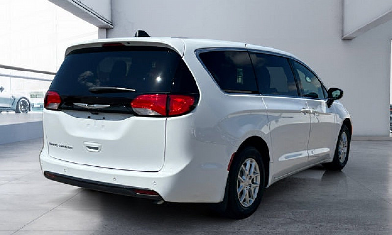 2027 Chrysler Grand ...