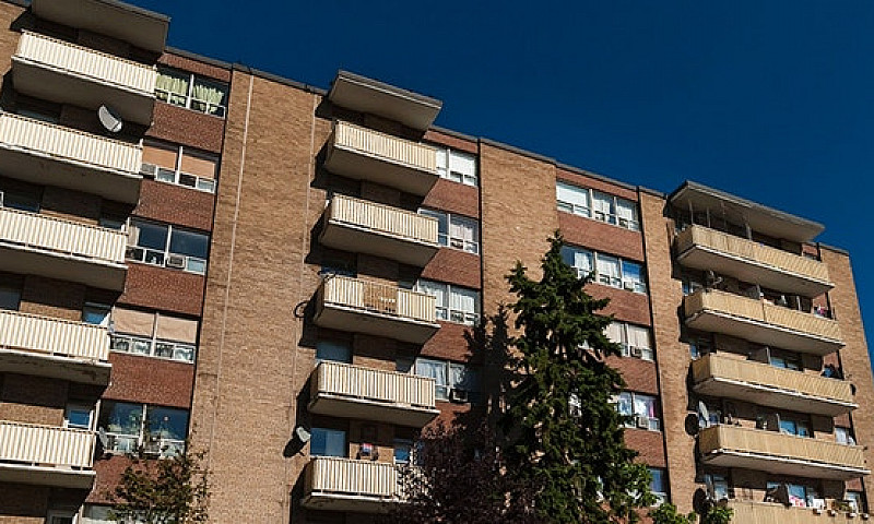 Bel Manor Apartments...