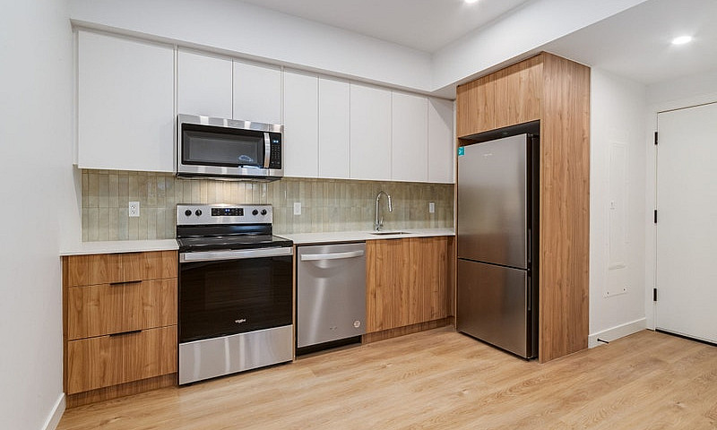 1-Bedroom Suite – Rk...