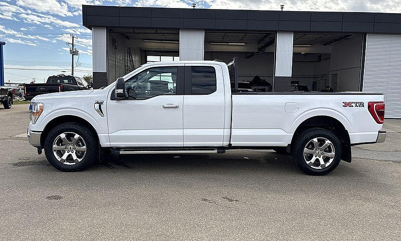 2023 Ford F-150 Xlt...