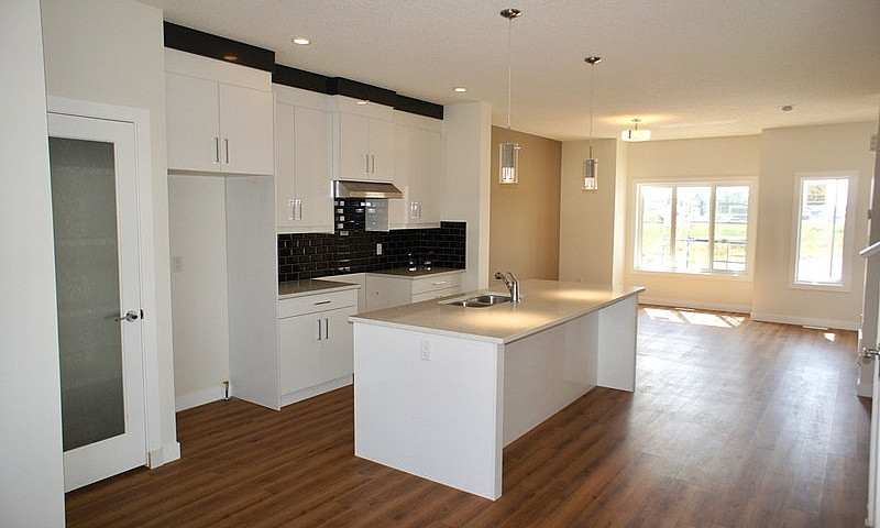 Redwater 3 Bed 2.5 B...