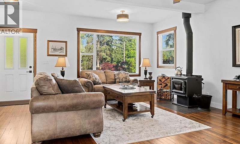 98 2Nd Avenue Nw Nak...