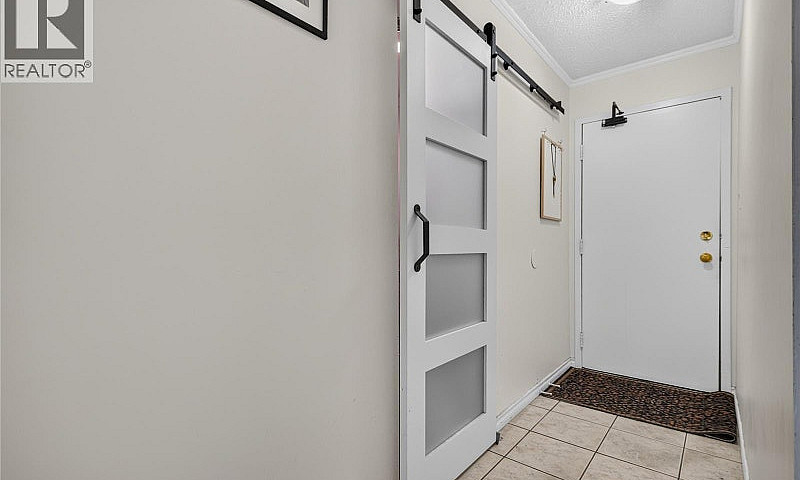 407 175 Centennial D...