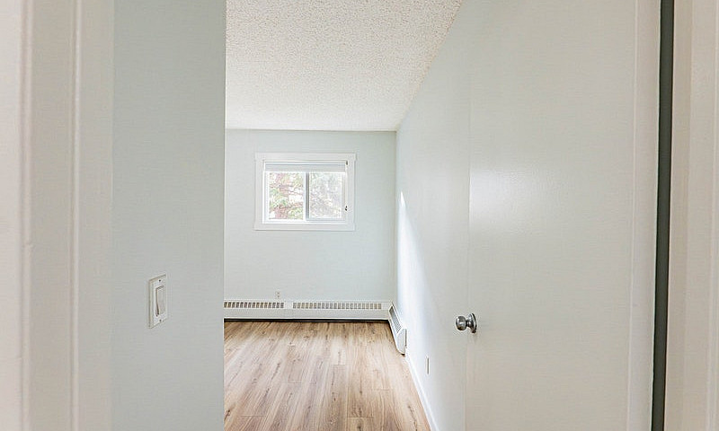 Spacious And Bright ...