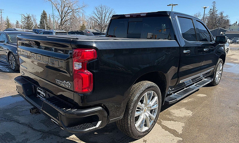 2022 Chevrolet Silve...