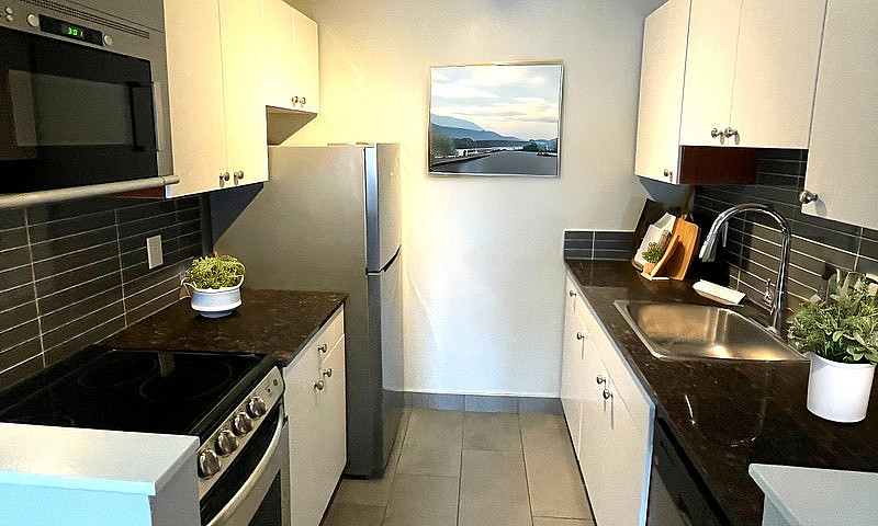 Jasper Heights - 1 B...