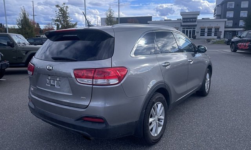 2018 Kia Sorento Lx...