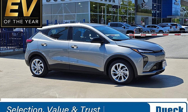 2027 Chevrolet Bolt ...