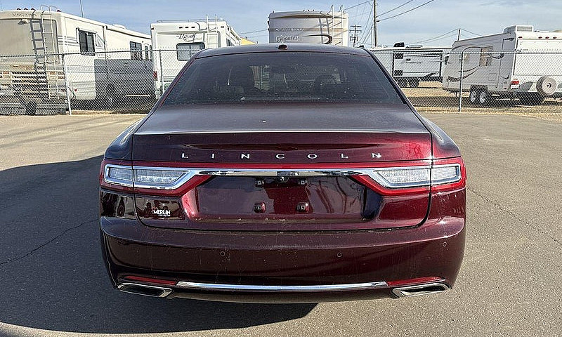2017 Lincoln Contine...