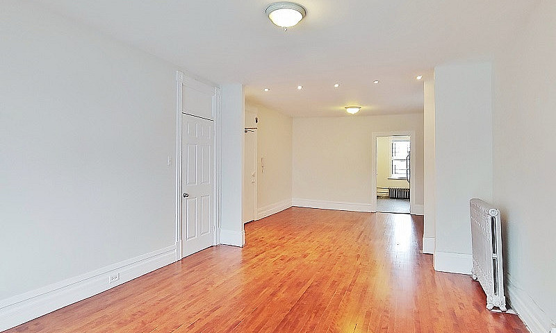 Two Bedroom Apartmen...