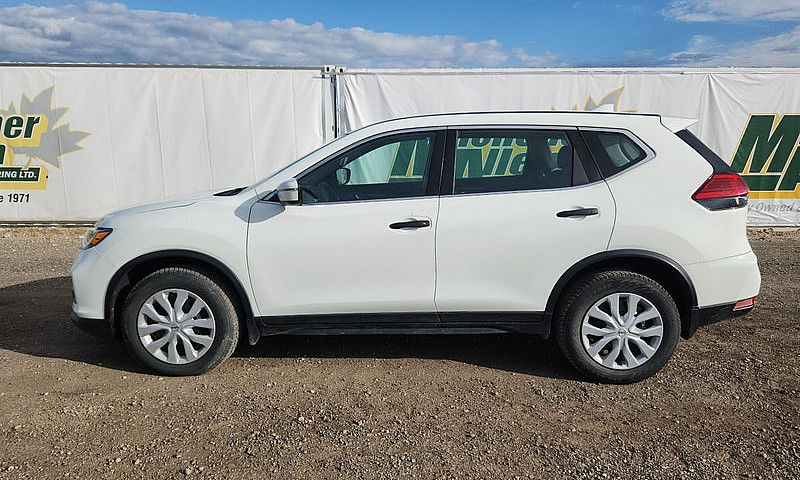 2017 Nissan Rogue...
