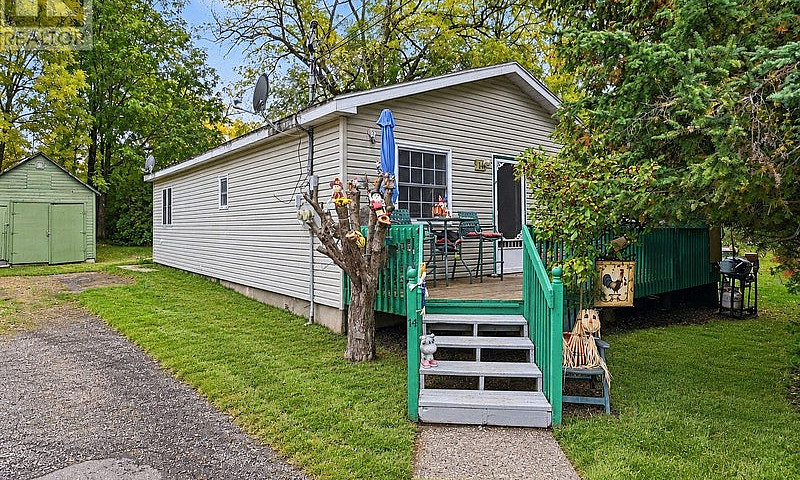 14 Gibson Lane South...