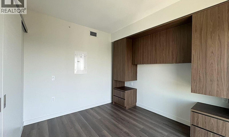 3603 5987 Wilson Ave...