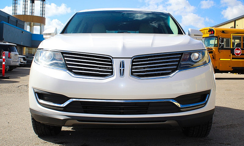 2016 Lincoln Mkx...