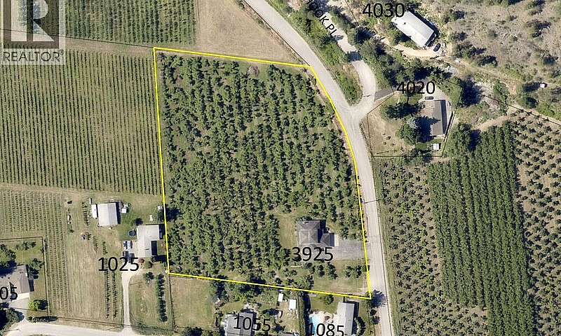 3925 North Naramata ...