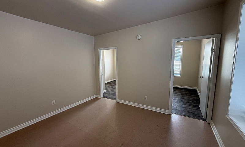 480 Langside - 2 Br ...