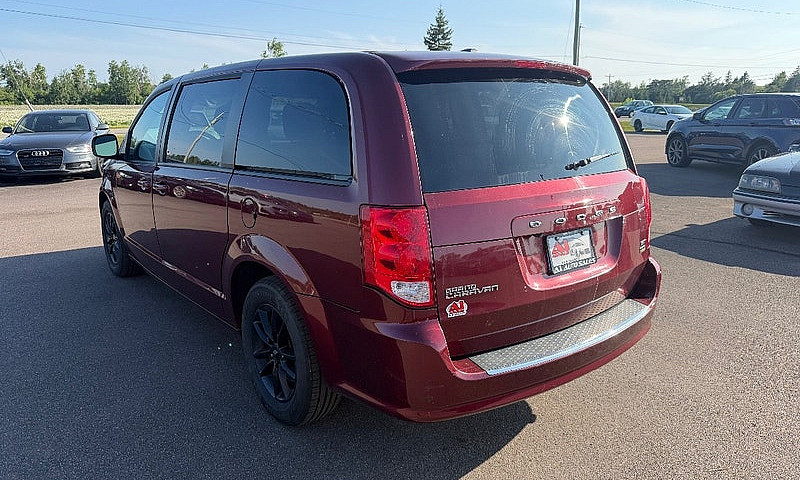 2019 Dodge Grand Car...
