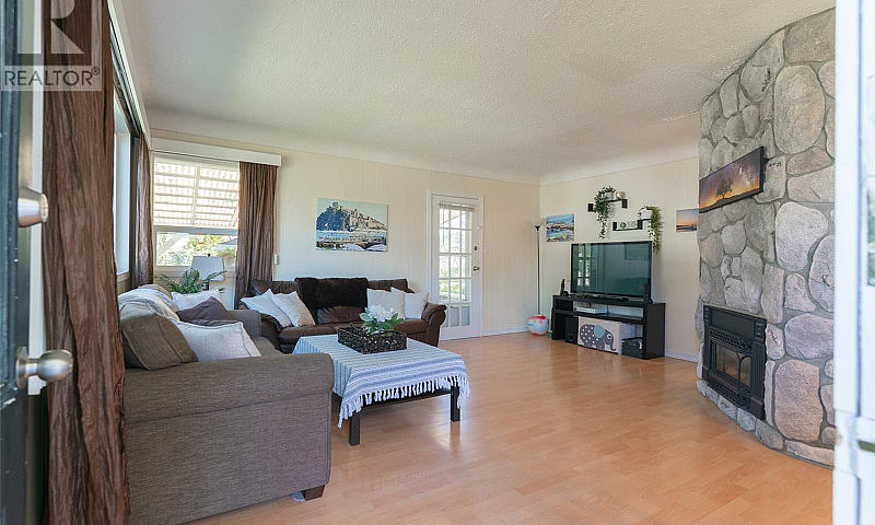 2413 14Th Ave Port A...
