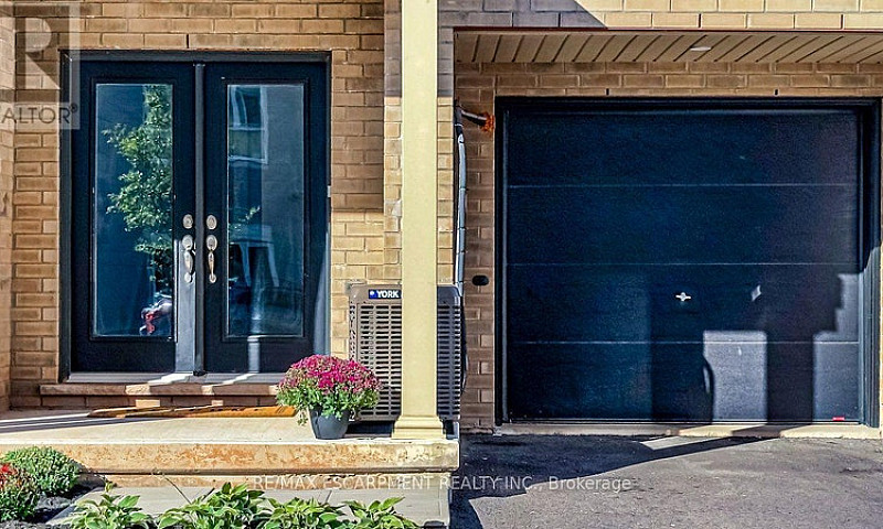 7 Roxanne Drive Hami...