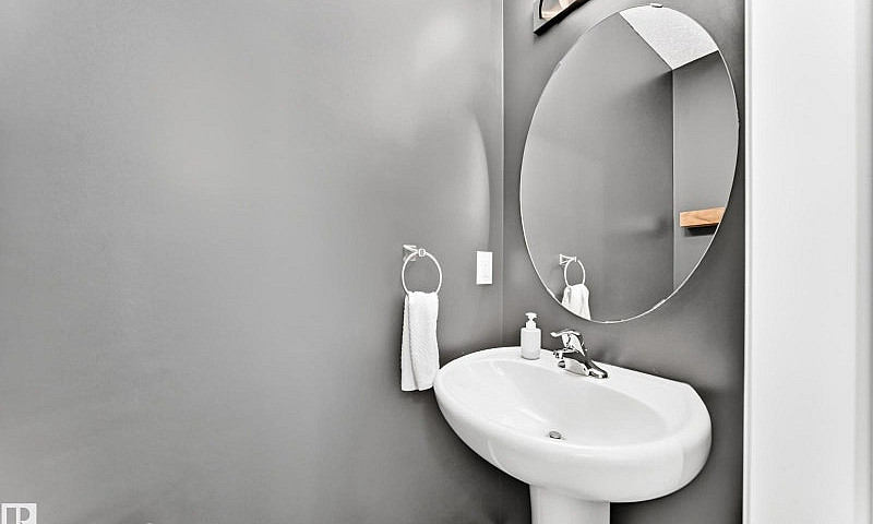 Great Townhouse In S...