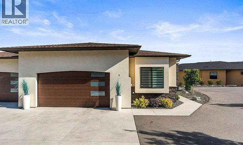 7716 Okanagan Hills ...
