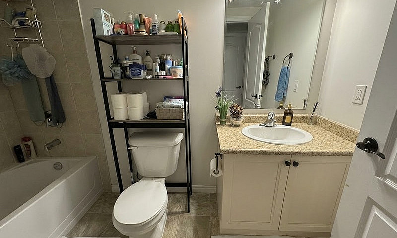 Bright 2 Bedroom Low...