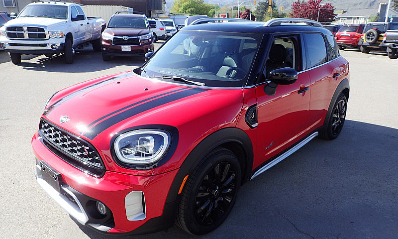 2021 Mini Countryman...