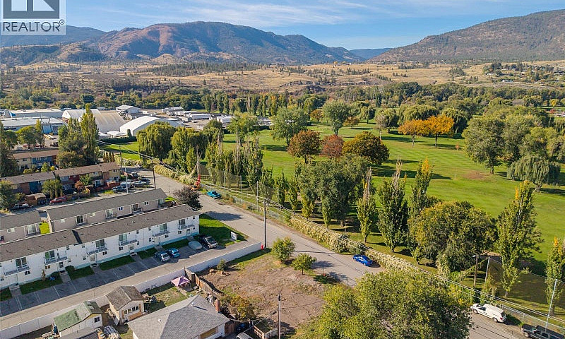 794 Kamloops Avenue ...