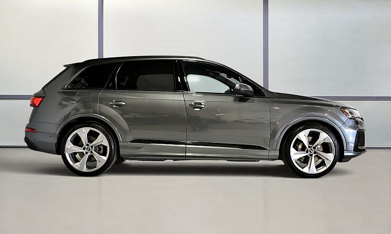 2023 Audi Q7 Technik...