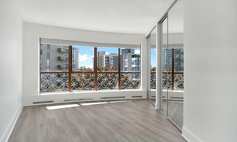 1 Bedroom Apartment ...