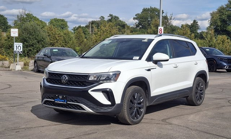 2024 Volkswagen Taos...