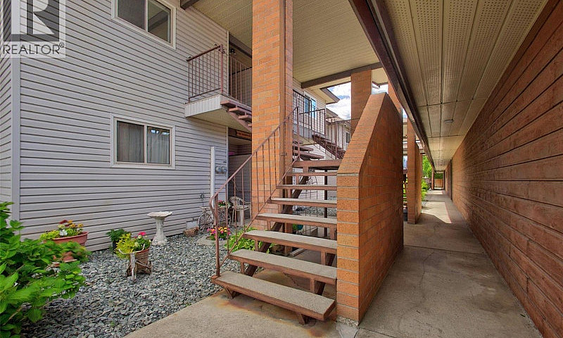 240 Mcintosh Road Un...